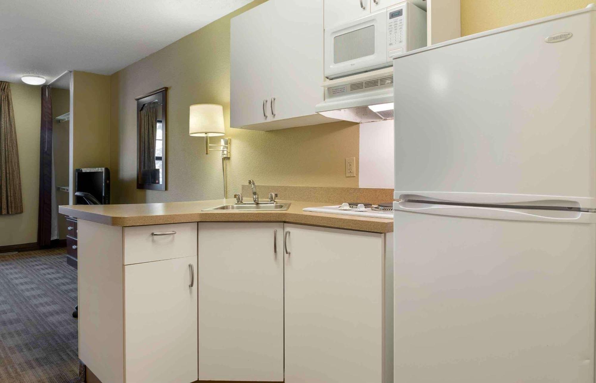 Extended Stay America Suites - Detroit - Metropolitan Airport Romulus Exterior foto